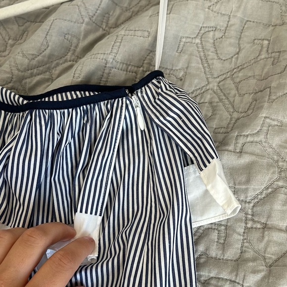 🩷NWT J CREW ONE SHOULDER BLUE WHITE STRIPE RUFFLE TANK TOP TRENDING - Picture 6 of 8